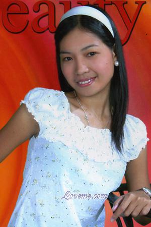Philippines women