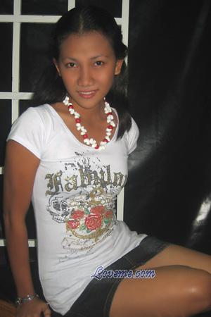 Philippines women