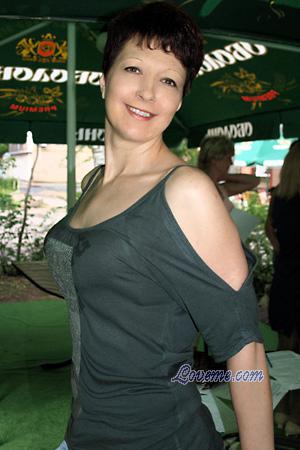 122180 - Alla Age: 56 - Ukraine