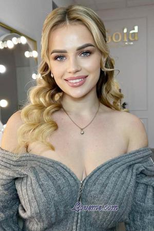 222823 - Illona Age: 23 - Ukraine