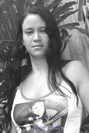 71333 - Sonelaine Age: 33 - Brazil