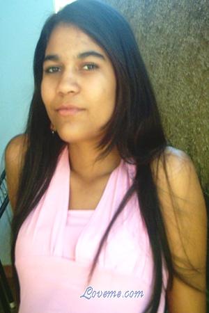 74776 - Priscila Age: 26 - Brazil