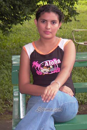 82131 - Karla Age: 25 - Nicaragua